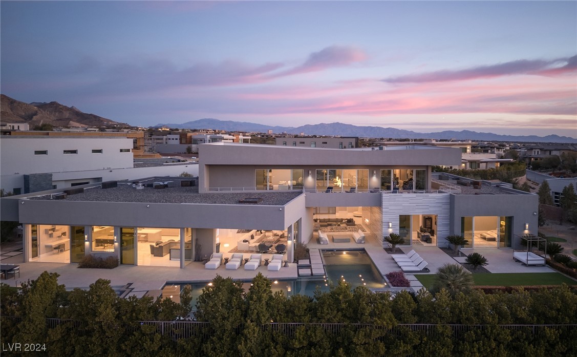 19 Flying Cloud Lane