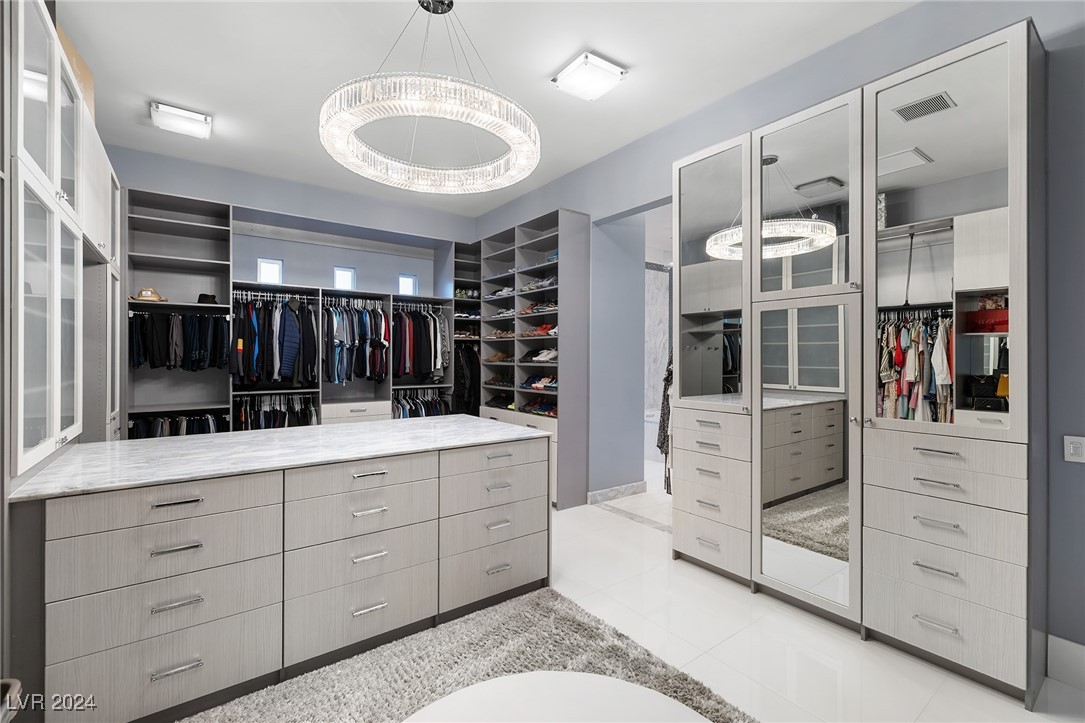 19 Flying Cloud Lane