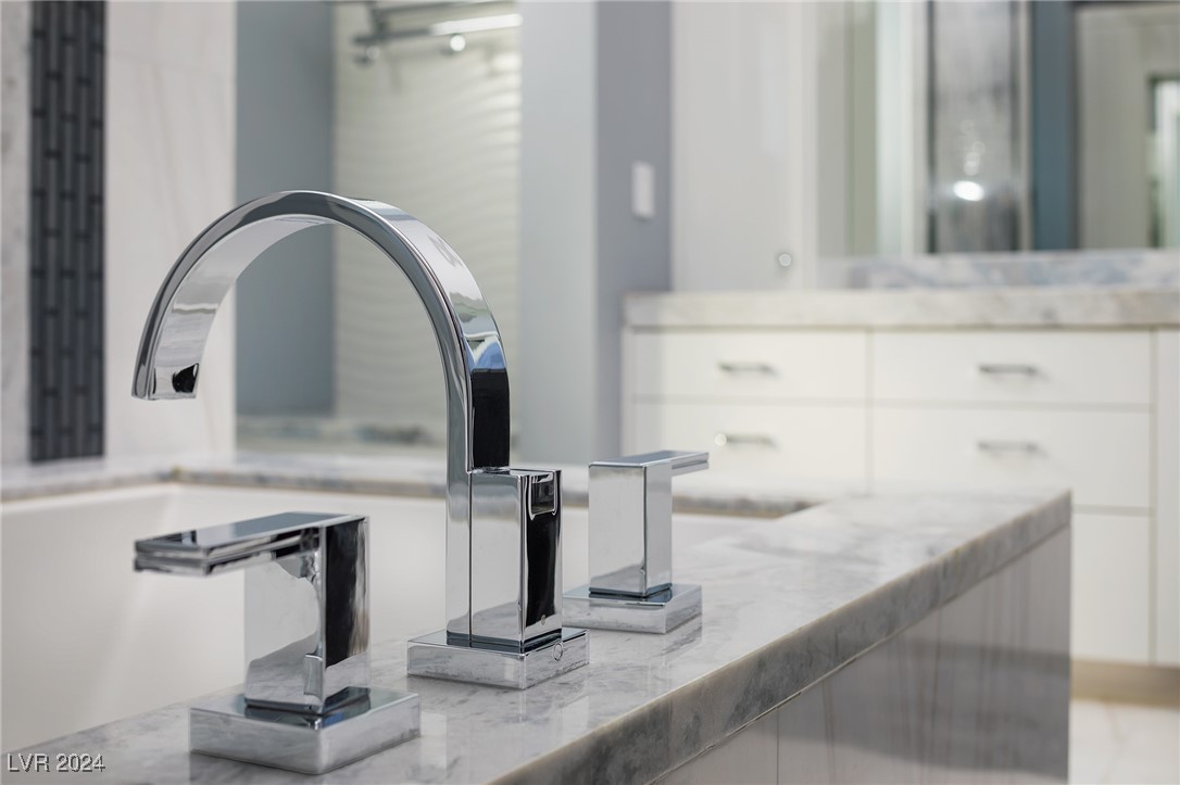 19 Flying Cloud Lane