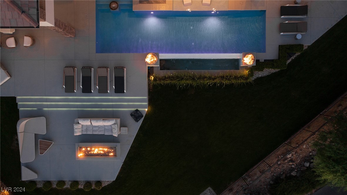 633 Saint Croix Street