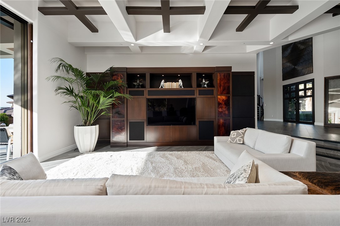 633 Saint Croix Street