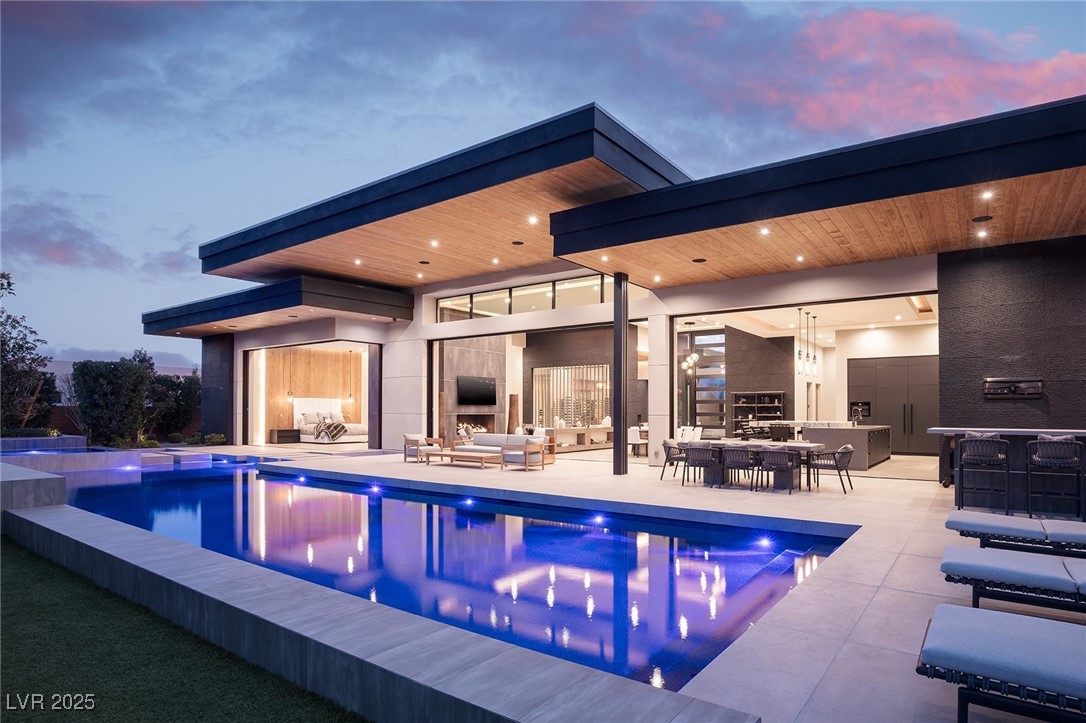 58 Midnight Sky Drive