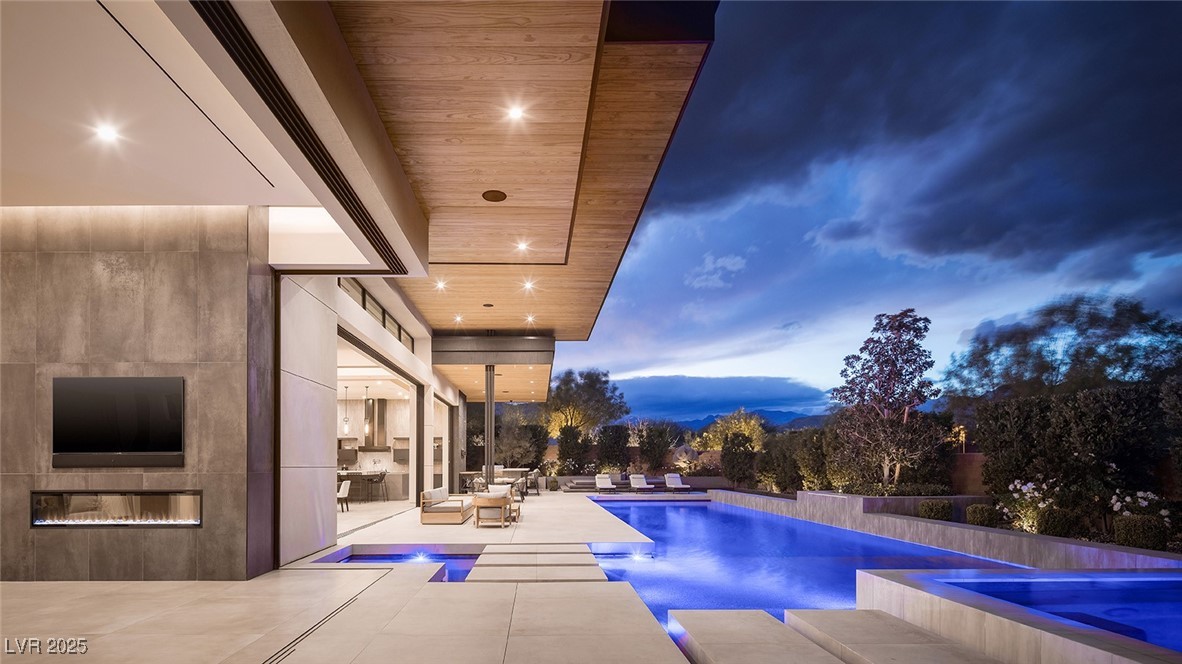 58 Midnight Sky Drive