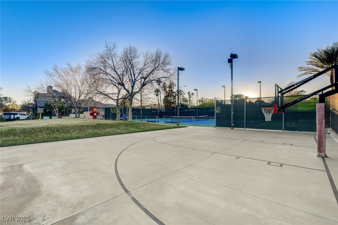 1700 Brock Court