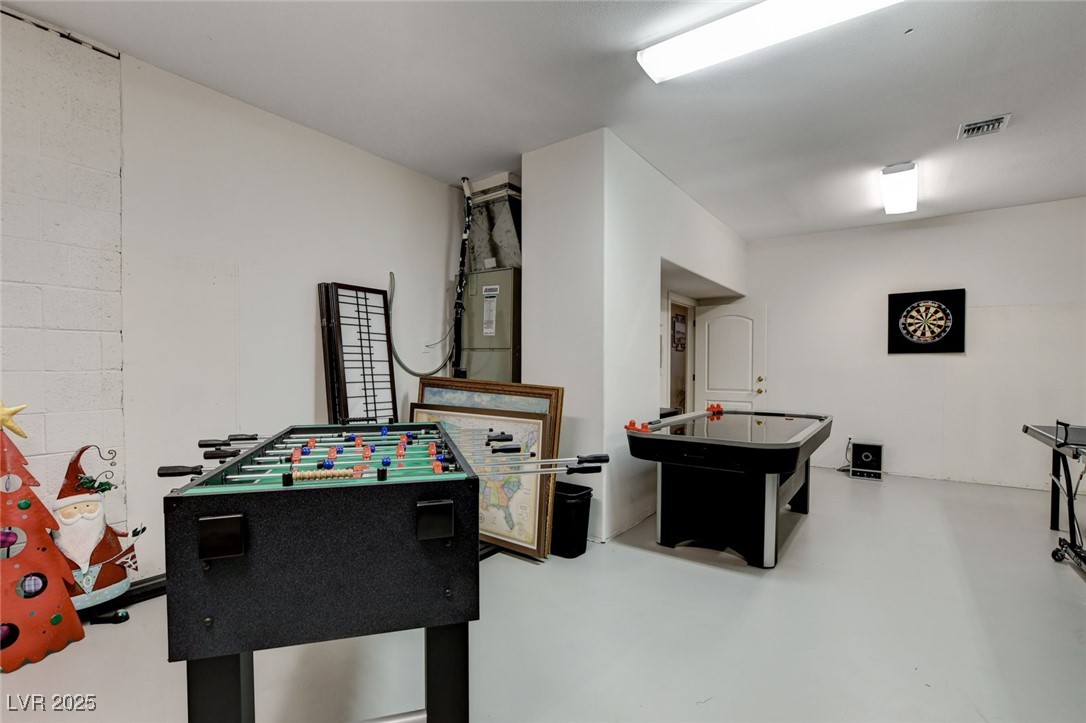 1700 Brock Court