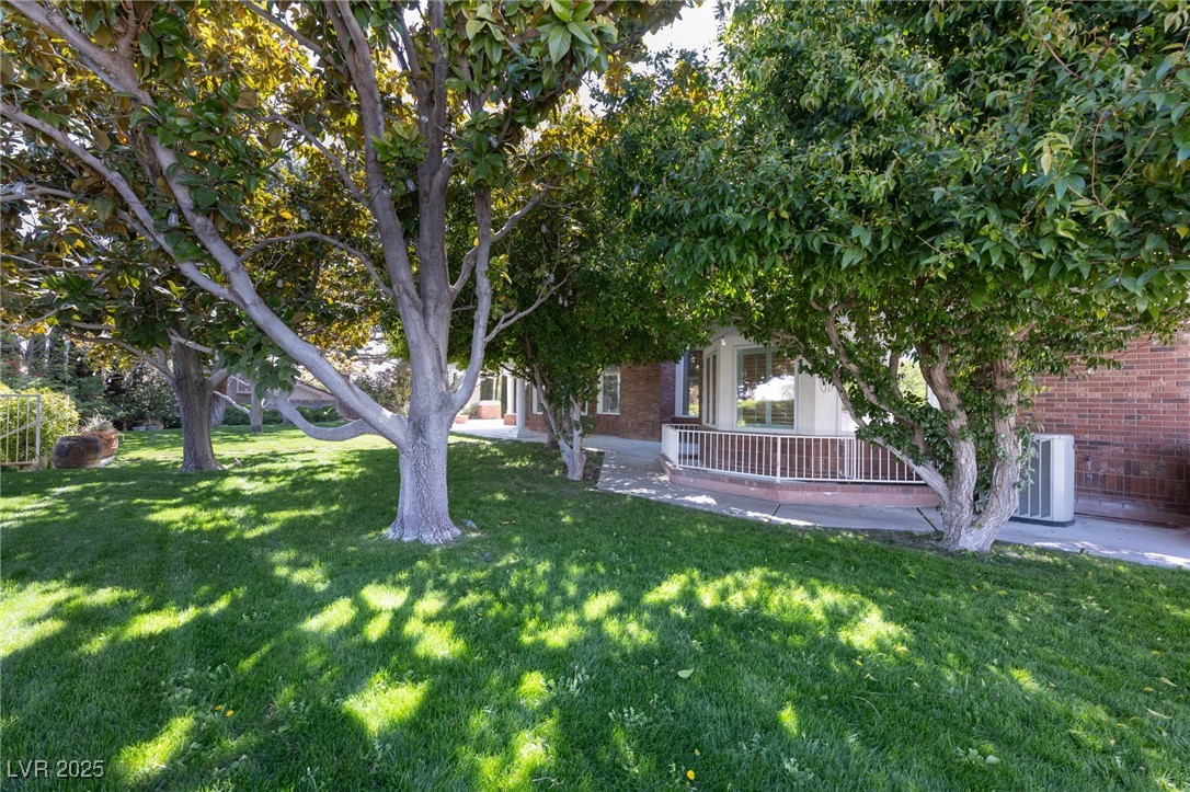 5860 North Campbell Road