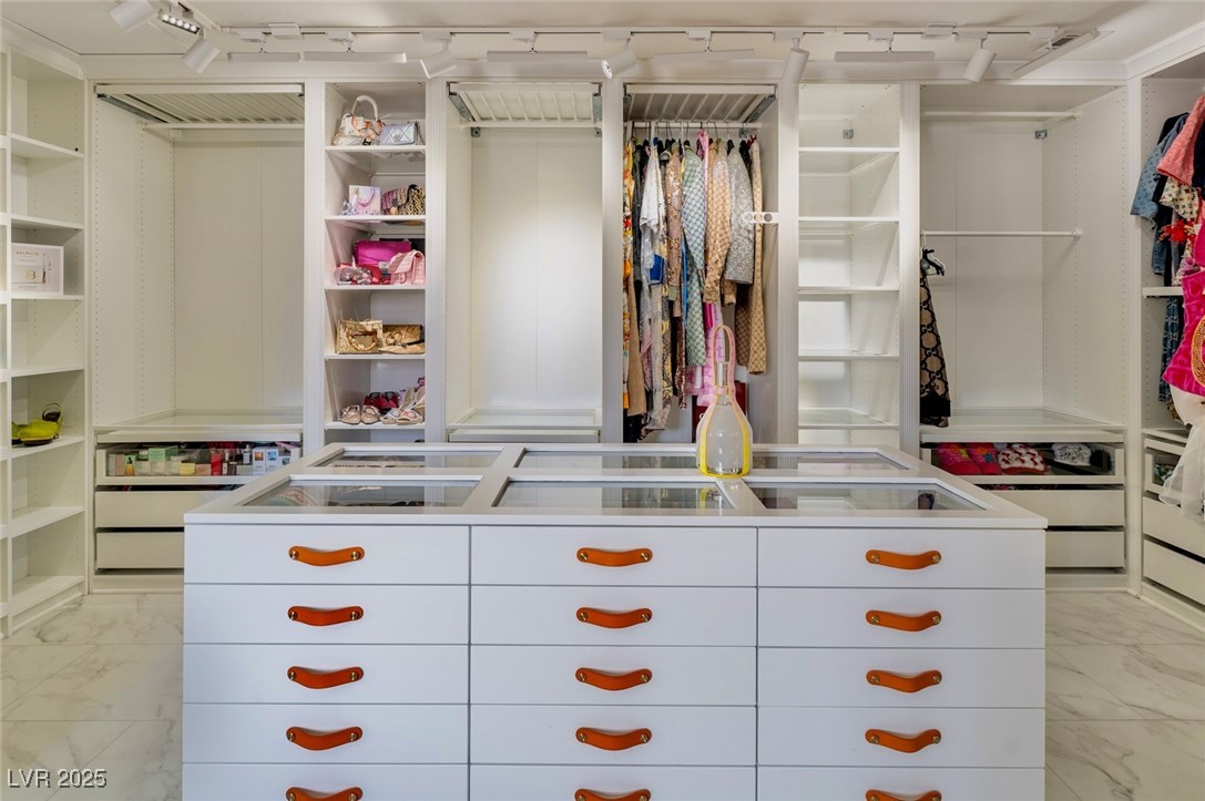 464 Beardsley Circle