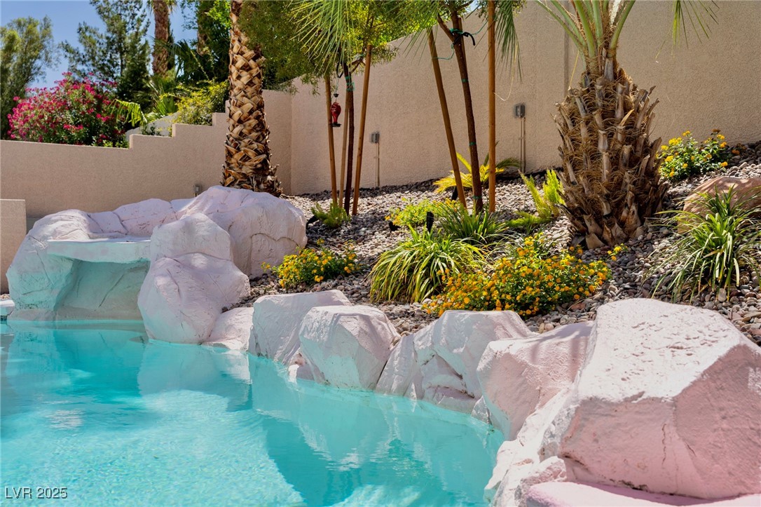 464 Beardsley Circle