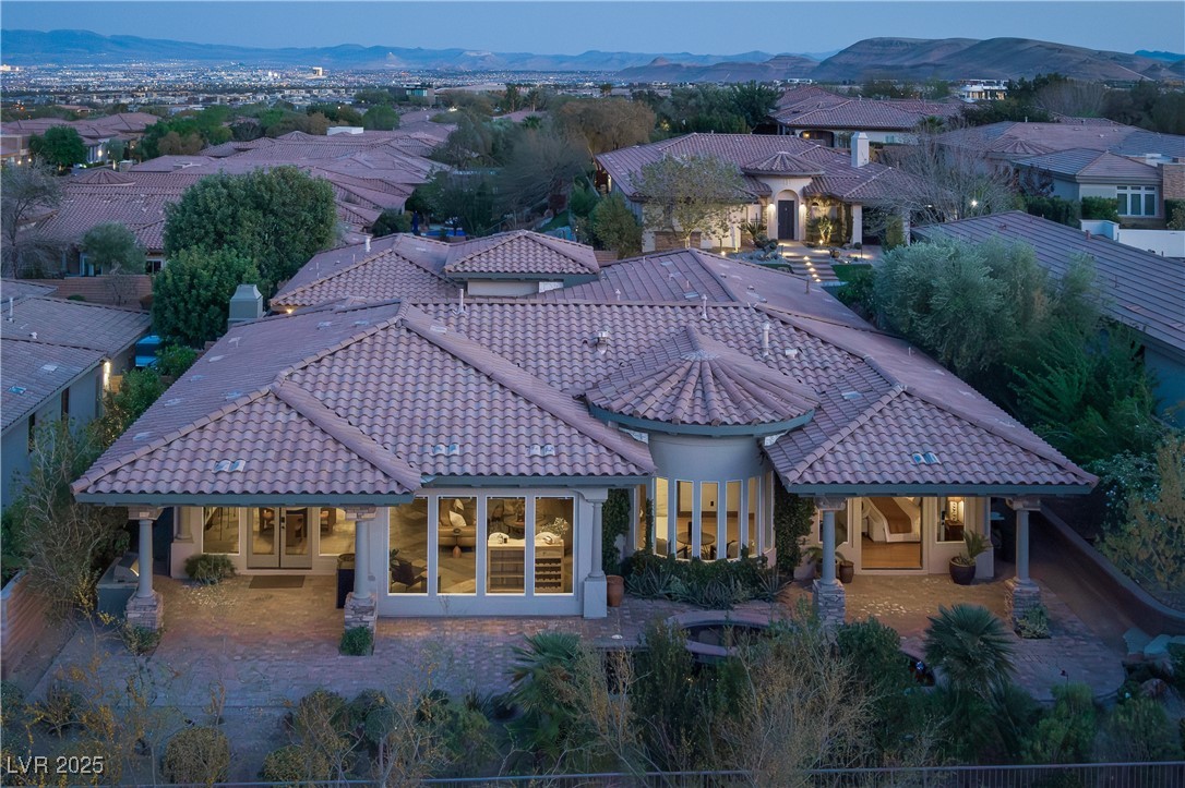 64 Tapadero Lane