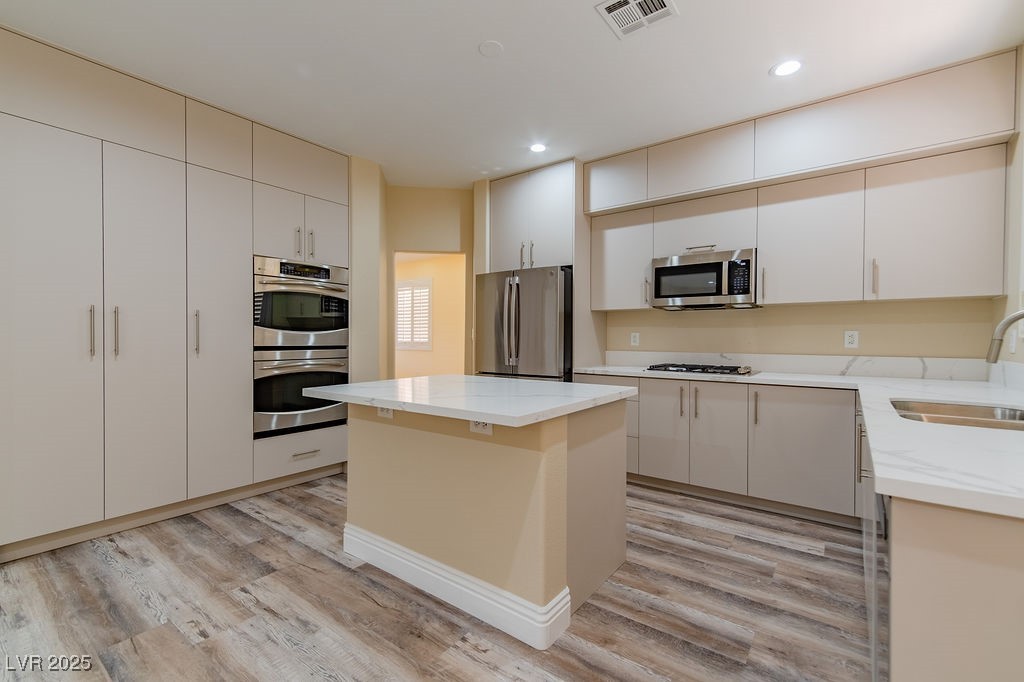 10409 Carmel Mountain Avenue