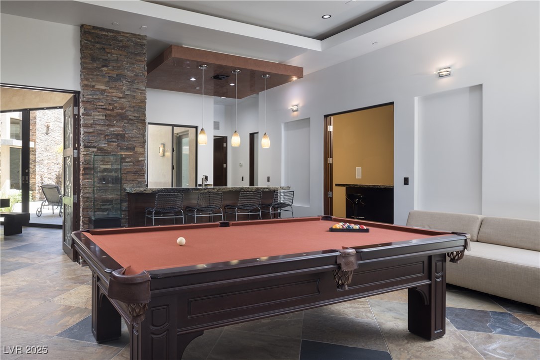 17 Soaring Bird Court