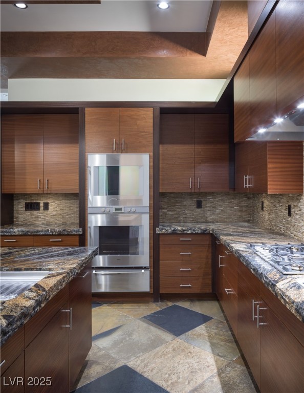 17 Soaring Bird Court