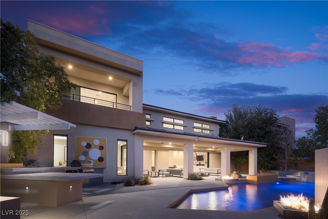 80 Glade Hollow Drive