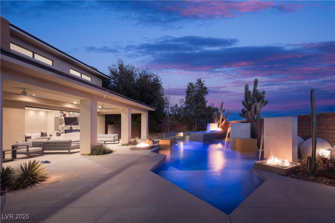 80 Glade Hollow Drive