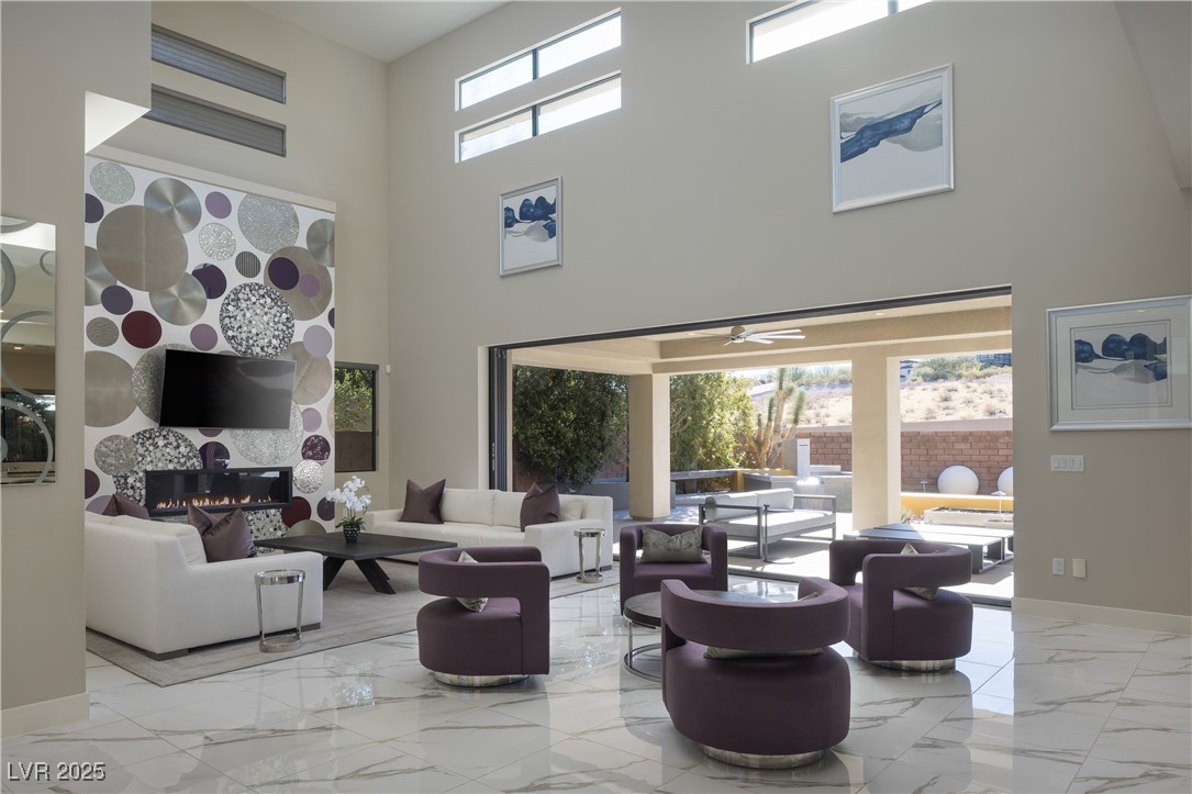 80 Glade Hollow Drive