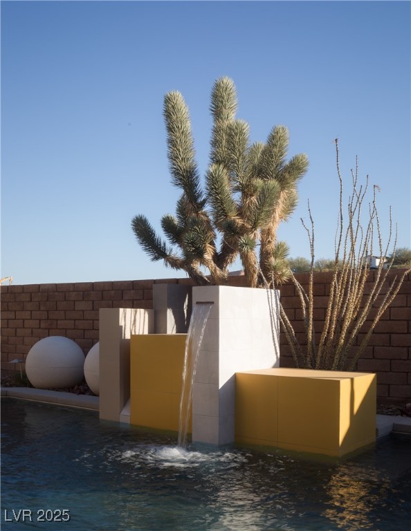 80 Glade Hollow Drive