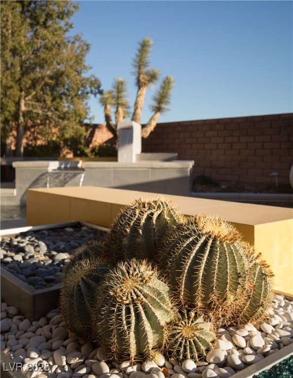 80 Glade Hollow Drive