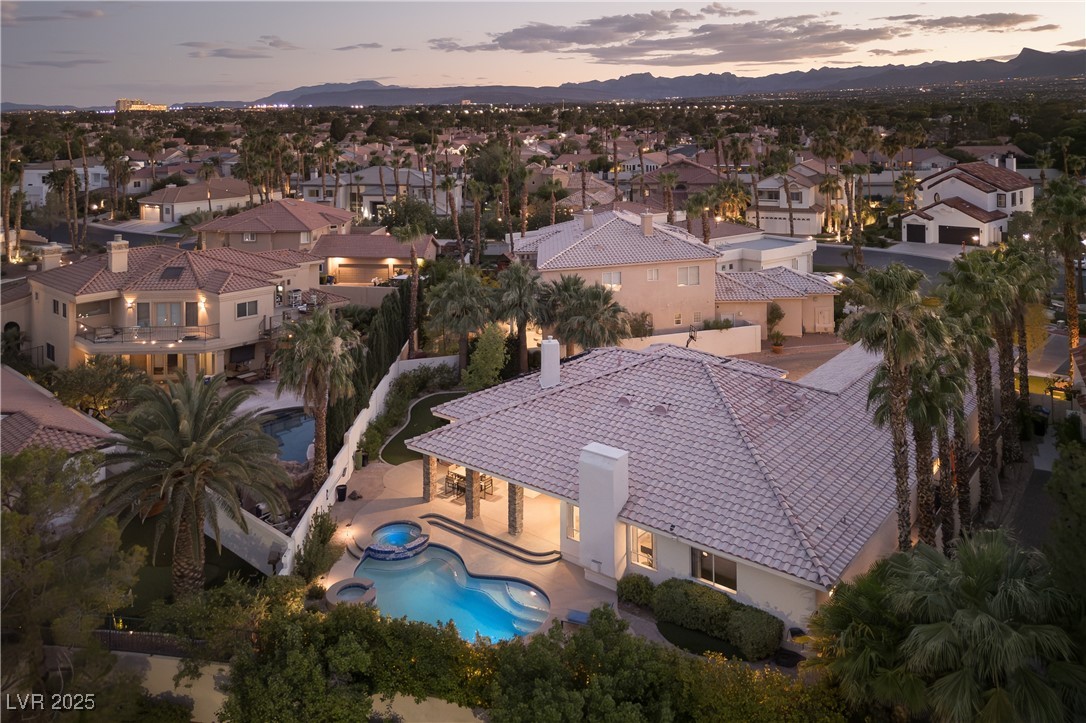 2596 Sun Reef Road