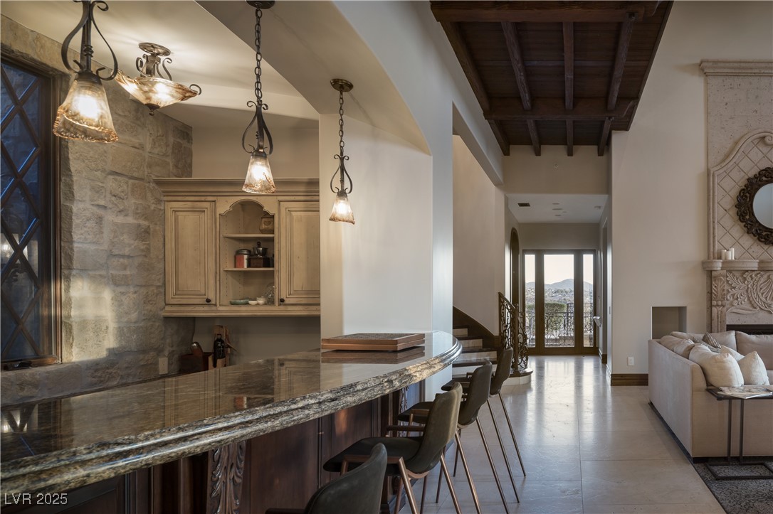 2 Awbrey Court