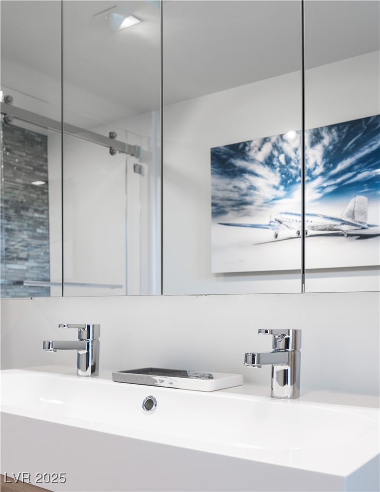 7030 SCHIRLLS Street