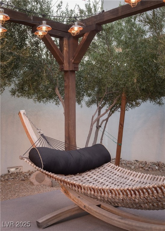 7030 SCHIRLLS Street