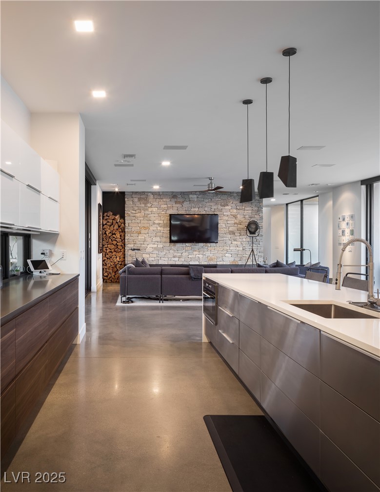 7030 SCHIRLLS Street