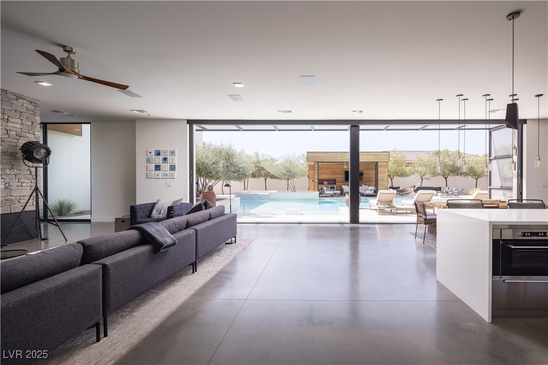 7030 SCHIRLLS Street