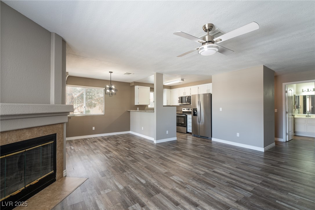 6873 Tamarus Street 201