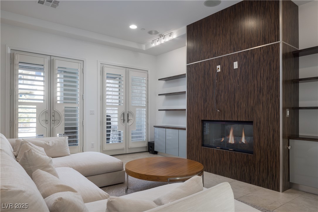 11280 Granite Ridge Drive 1056