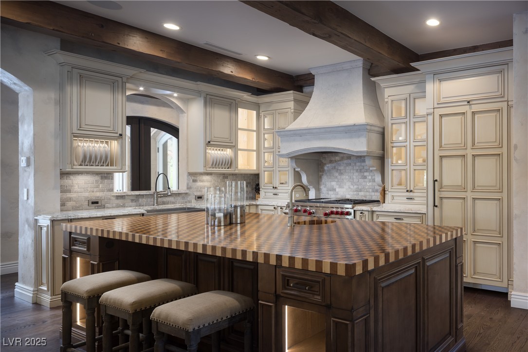 9017 Grove Crest Lane