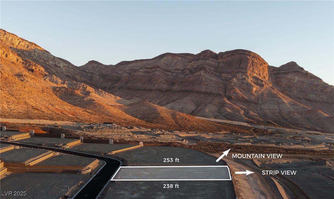 22 Skyfall Point Drive