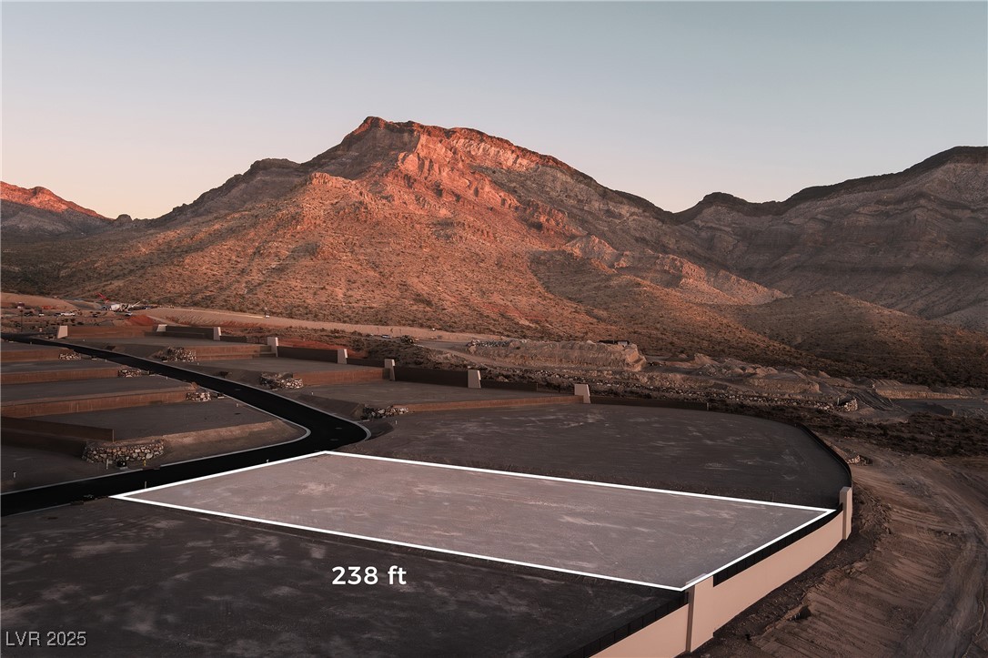 22 Skyfall Point Drive