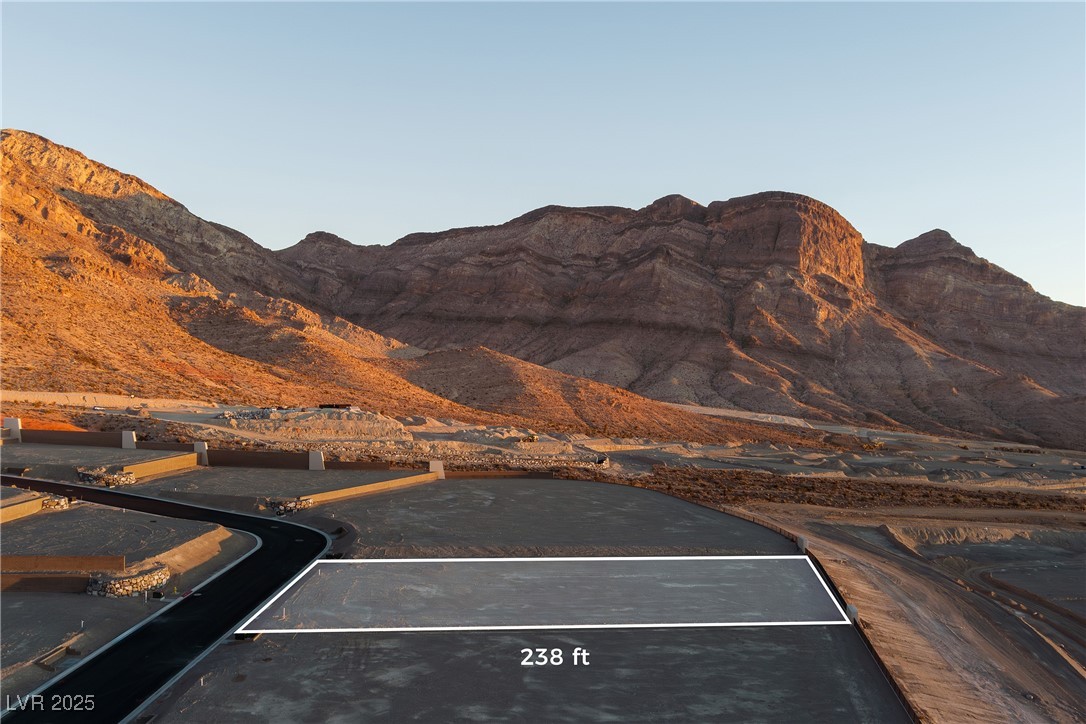 22 Skyfall Point Drive