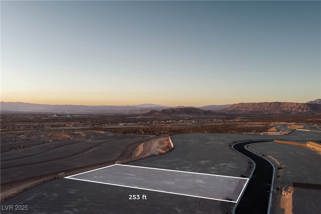 22 Skyfall Point Drive