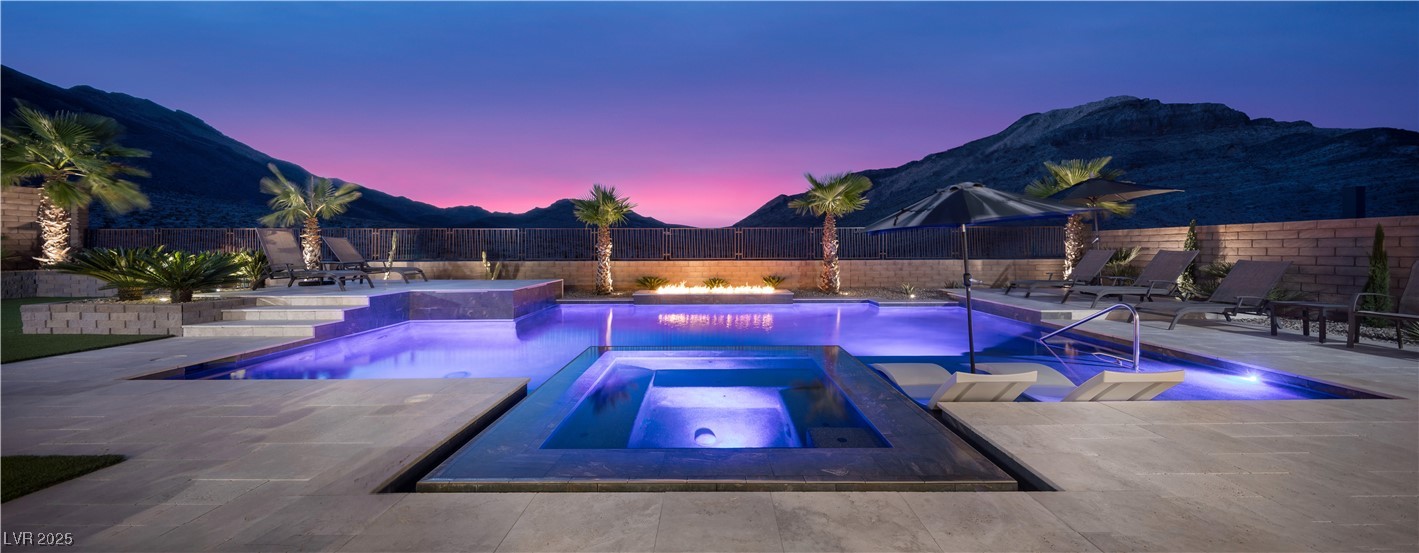 11290 Sandstone Peak Drive