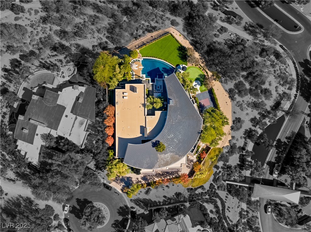 5 Promontory Ridge Drive