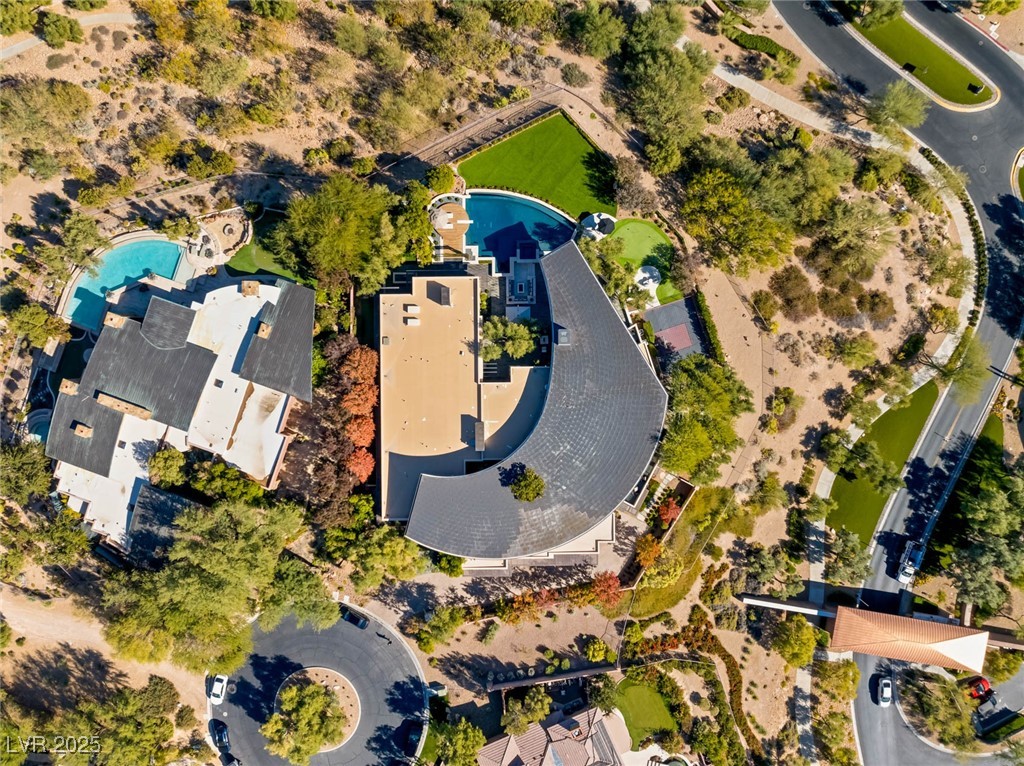 5 Promontory Ridge Drive