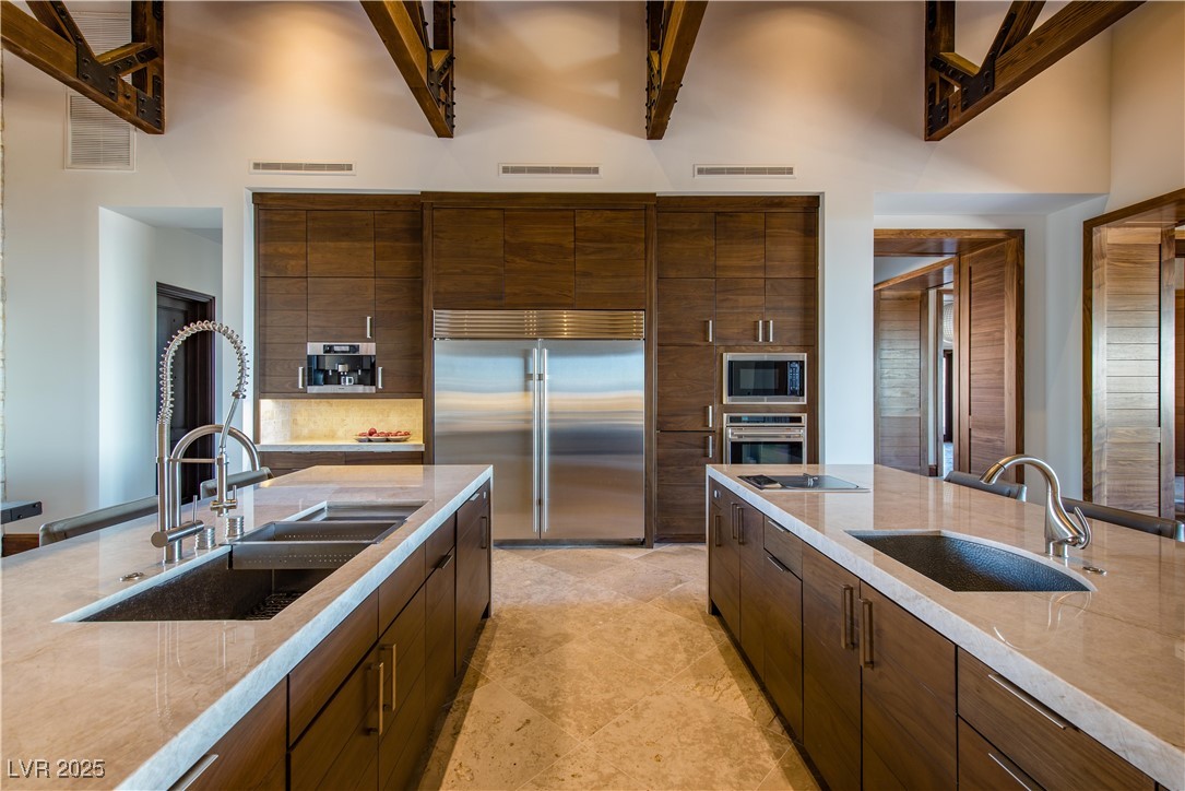 5 Promontory Pointe Lane