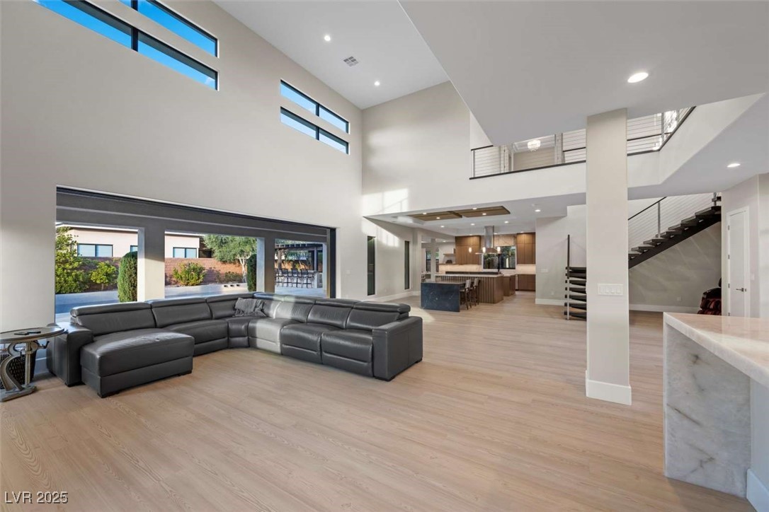 36 Hunting Horn Drive