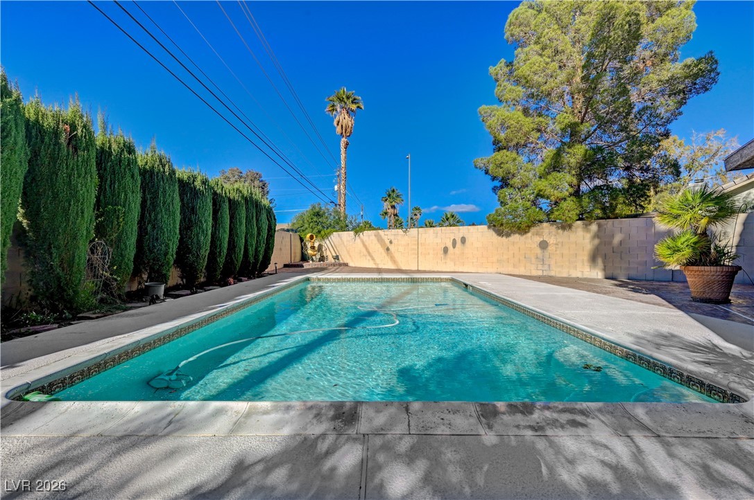 1411 Covelo Court