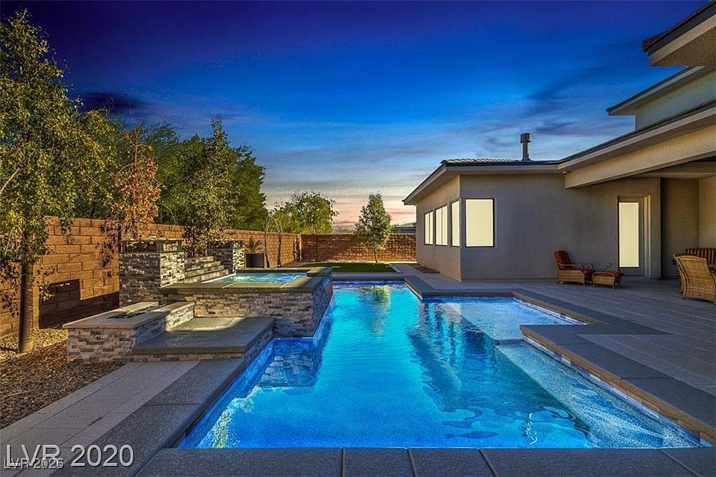 54 Coralwood Drive