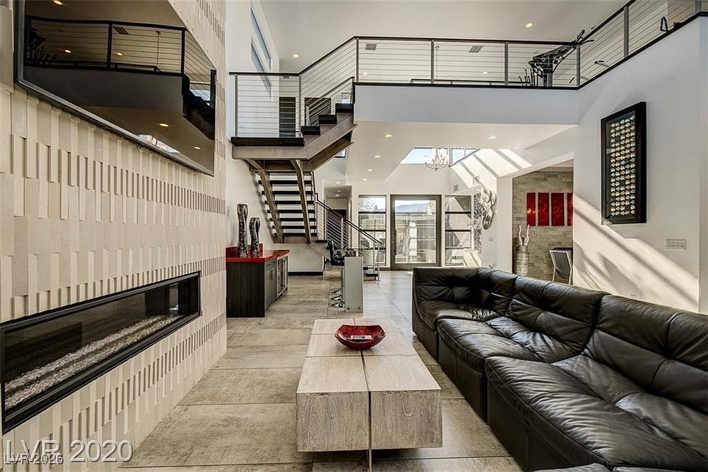 54 Coralwood Drive