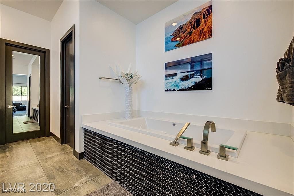 54 Coralwood Drive