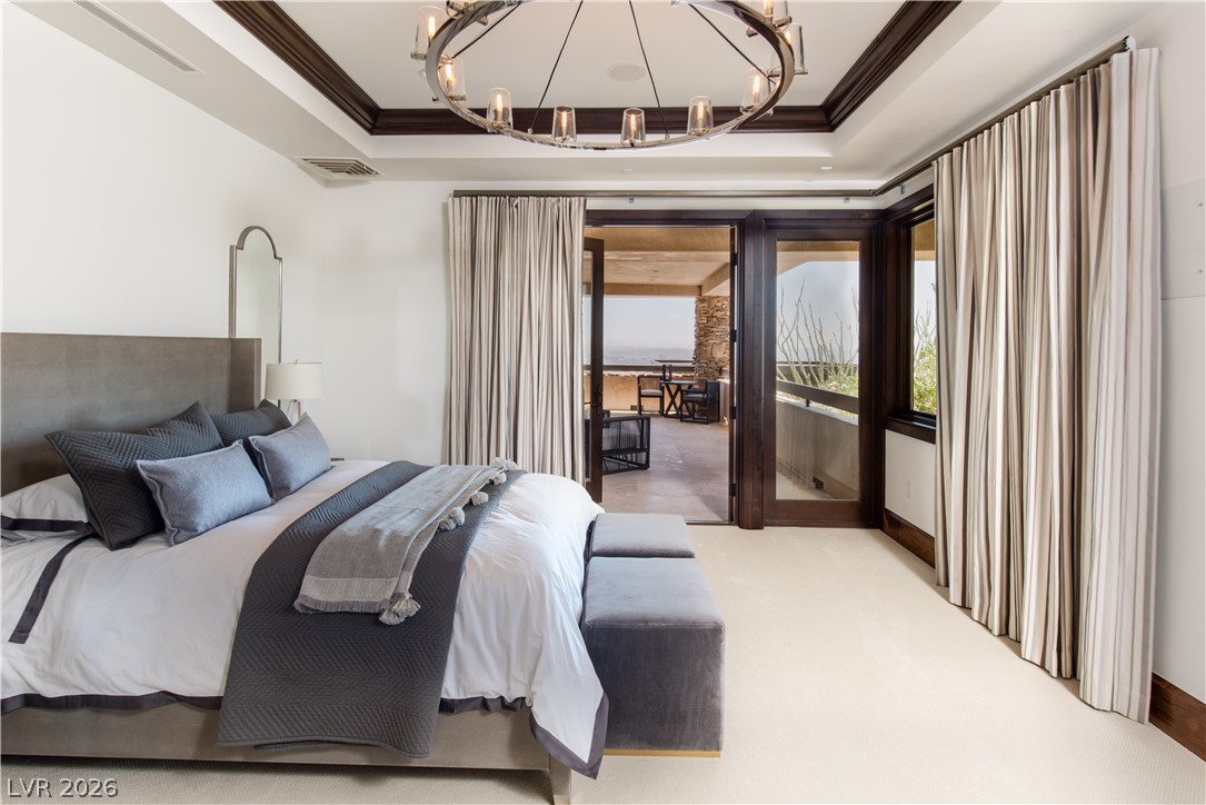 5 PROMONTORY POINTE Lane