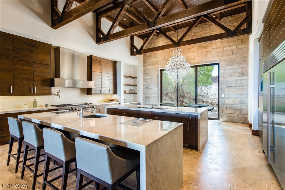 5 PROMONTORY POINTE Lane