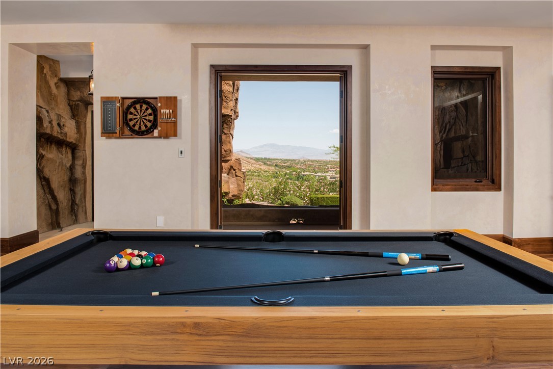 5 PROMONTORY POINTE Lane