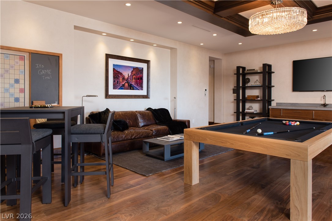 5 PROMONTORY POINTE Lane