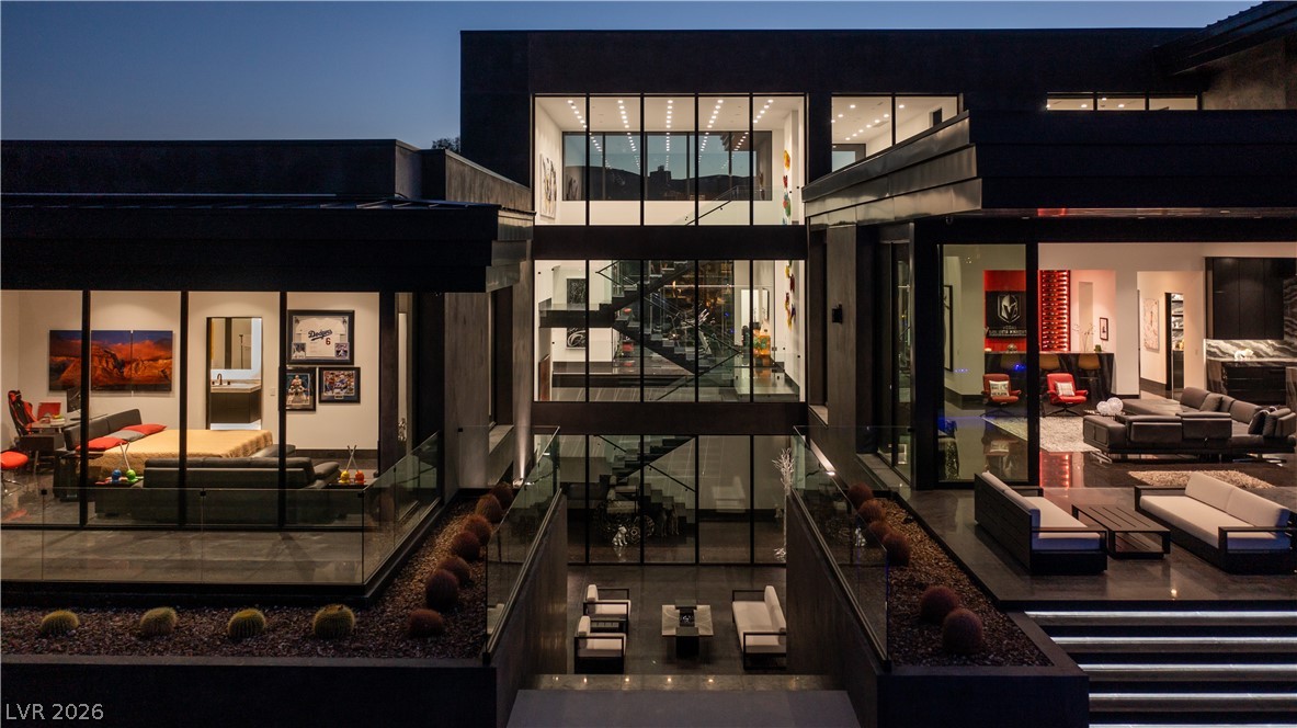 44 Hawk Ridge Drive