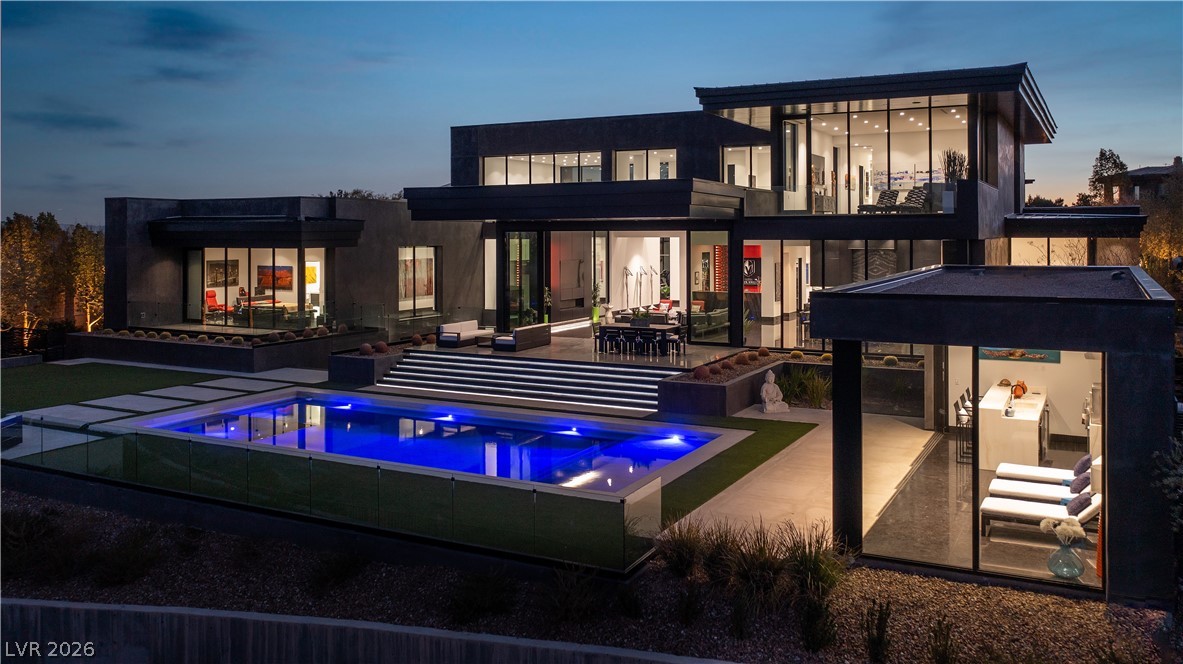 44 Hawk Ridge Drive