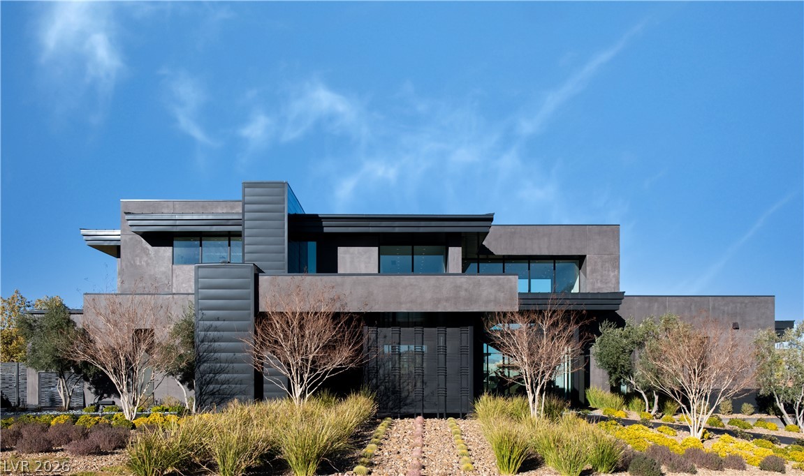 44 Hawk Ridge Drive